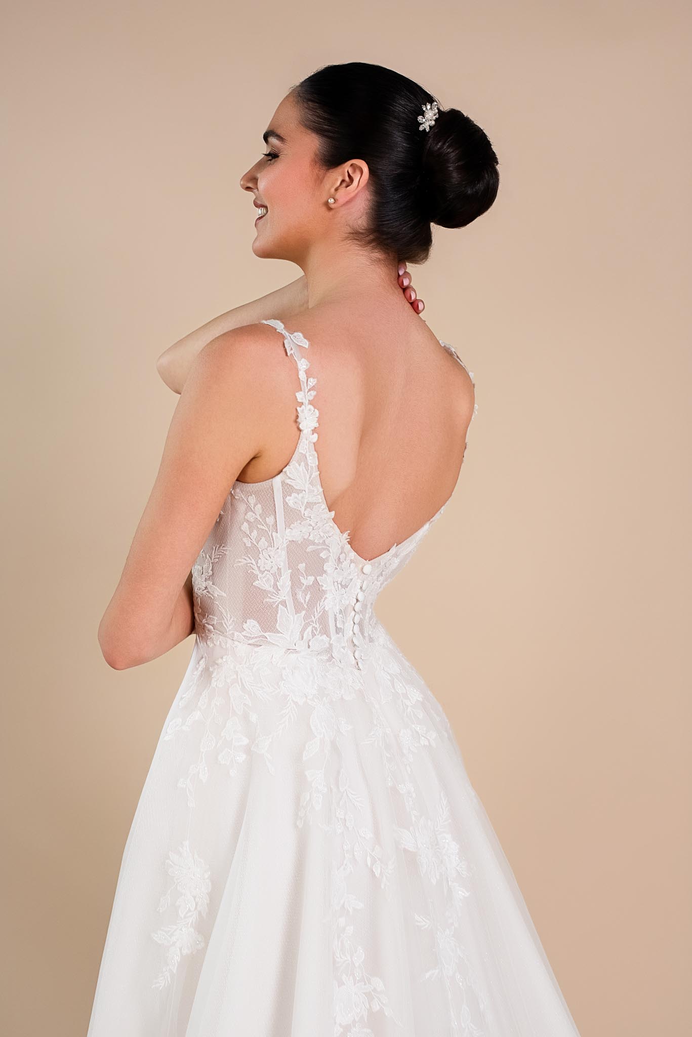 IMELDA-8279 Robe de mariée fendue Imelda collection 2027 Eglantine