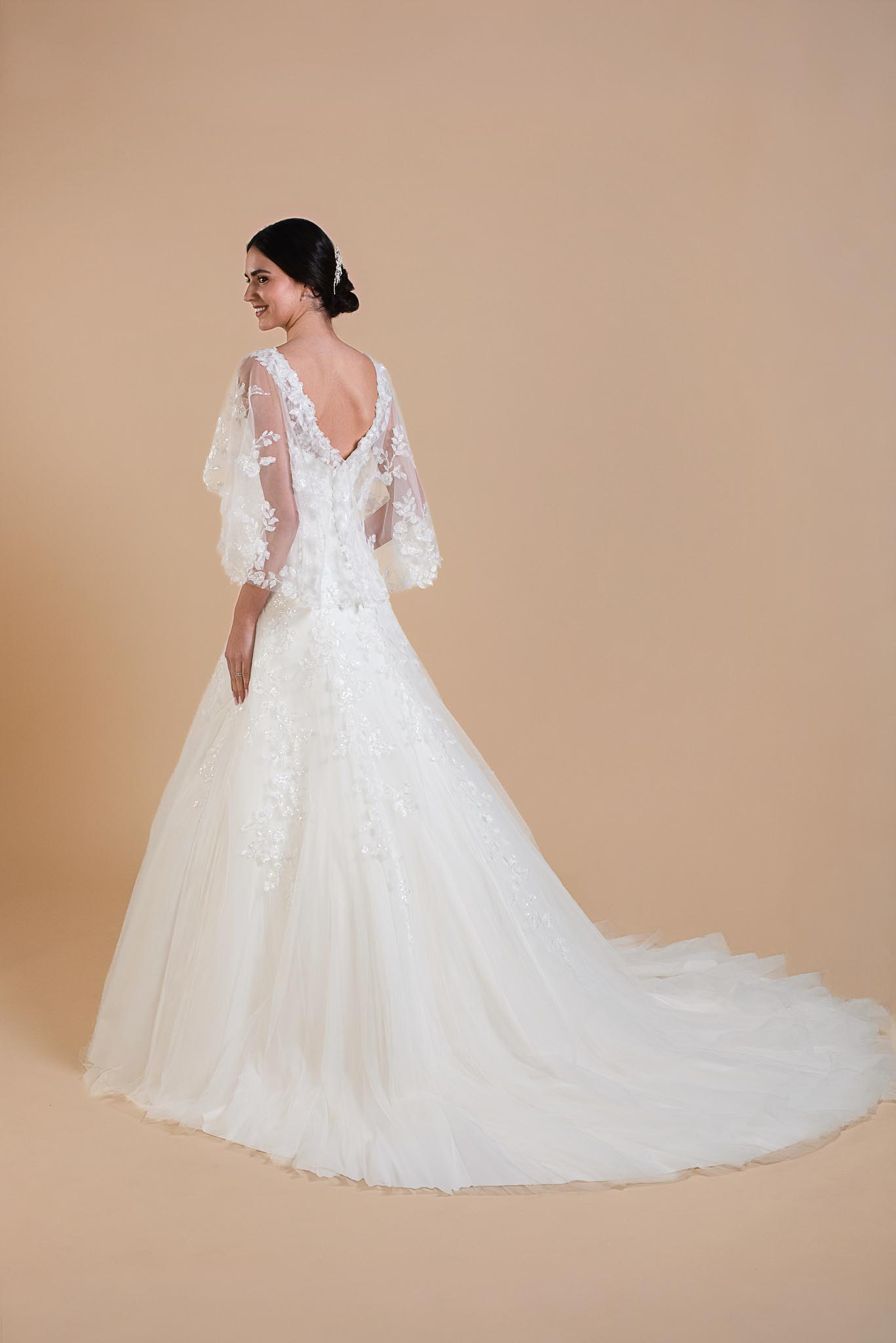 INAYA-6032_(4) Robe de mariée Inaya collection Eglantine 2027
