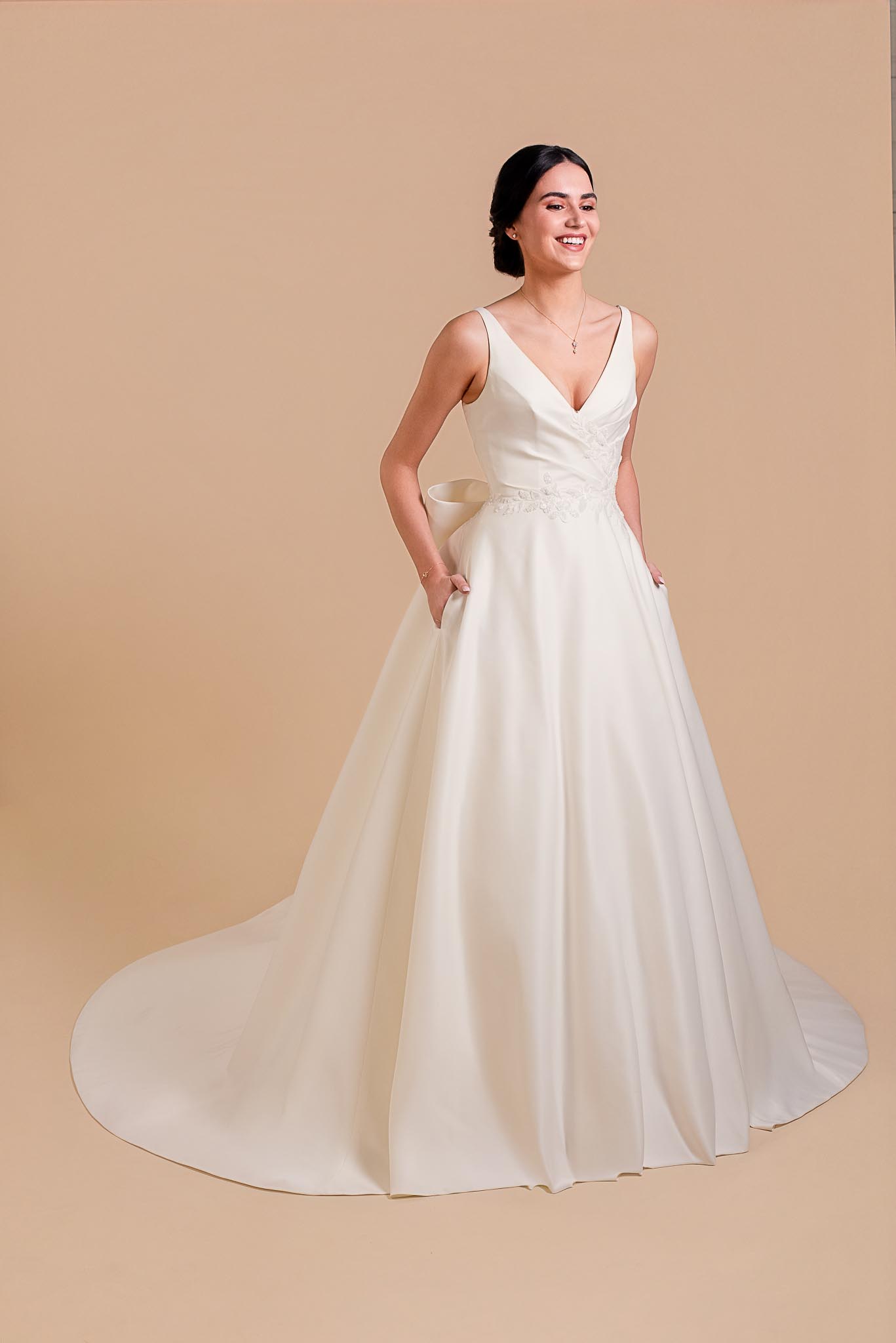 INSOLITE-5740 Robe de mariée Insolite collection Eglantine 2027