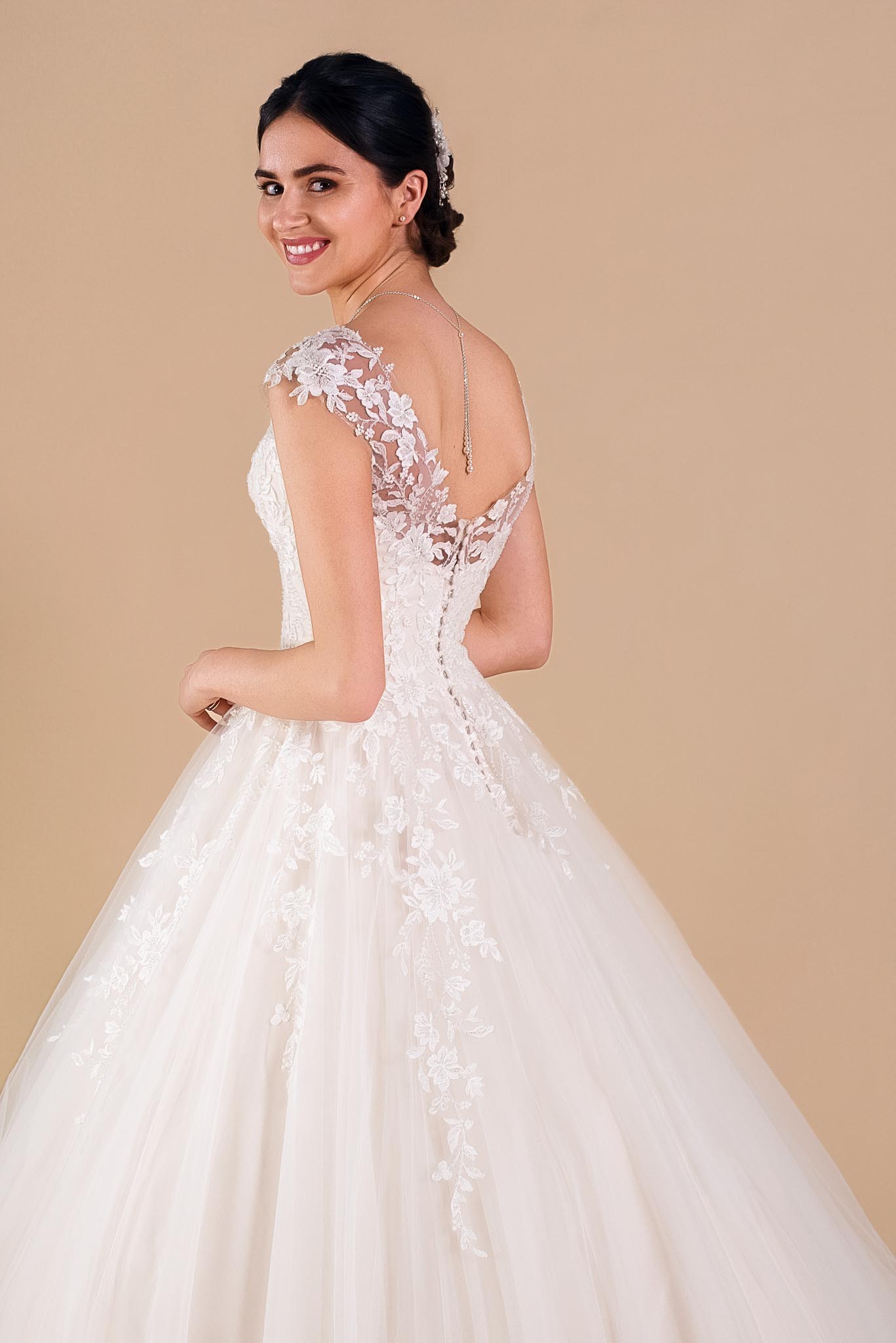 INTEMPOREL-6666-1 Robe de mariée Intemporel Eglantine 2027